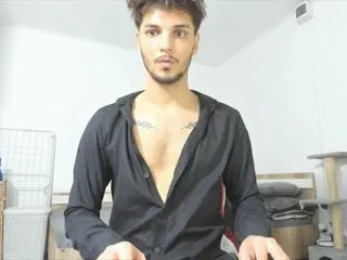 angel_frank — Freechat on Flirt4Free