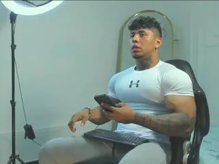 Freechat bramdon_smith on Flirt4Free