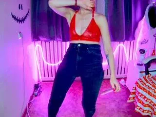 Freechat bree_terner on Flirt4Free