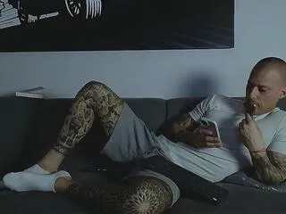 Offline calvin_hunt on Flirt4Free