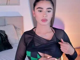 Freechat evangelyne_excalibur on Flirt4Free