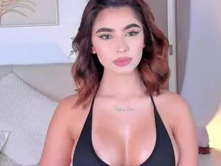 Freechat evangelyne_excalibur on Flirt4Free