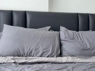 Offline leon_hardy on Flirt4Free