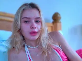 Freechat lily_rooney on Flirt4Free