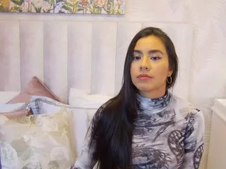 Freechat maggy_luna on Flirt4Free