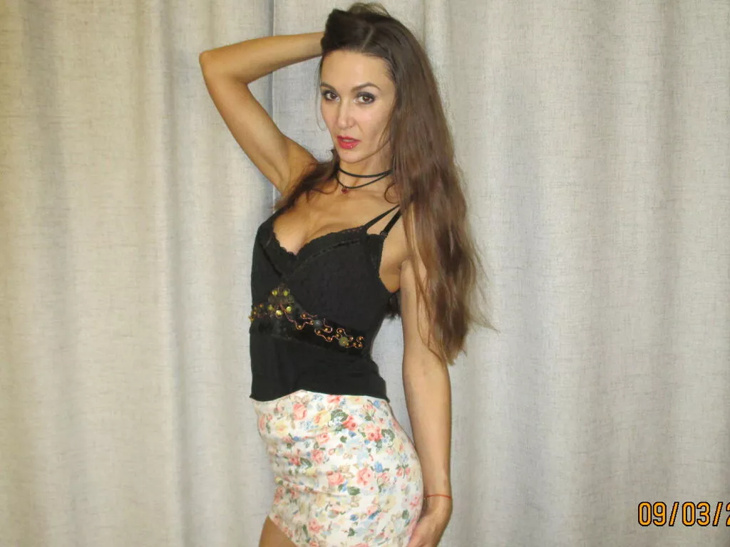 LiveJasmin DanaPerez is Freechat DanaPerez — I love kissing, hugging, long prelude, touching, common interests, common worldview, but also love giving oral and fast unexpected sex. I can be different like any women, depending on my mood =)