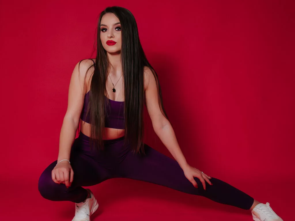 LiveJasmin JackieBell is Freechat JackieBell — What I like the most...hmmm... that's a tricky question because I did not discover yet what I like the most and this is the perfect place to experiment. I have a feeling that you'll help me find out what my brain is hiding from me... secret...