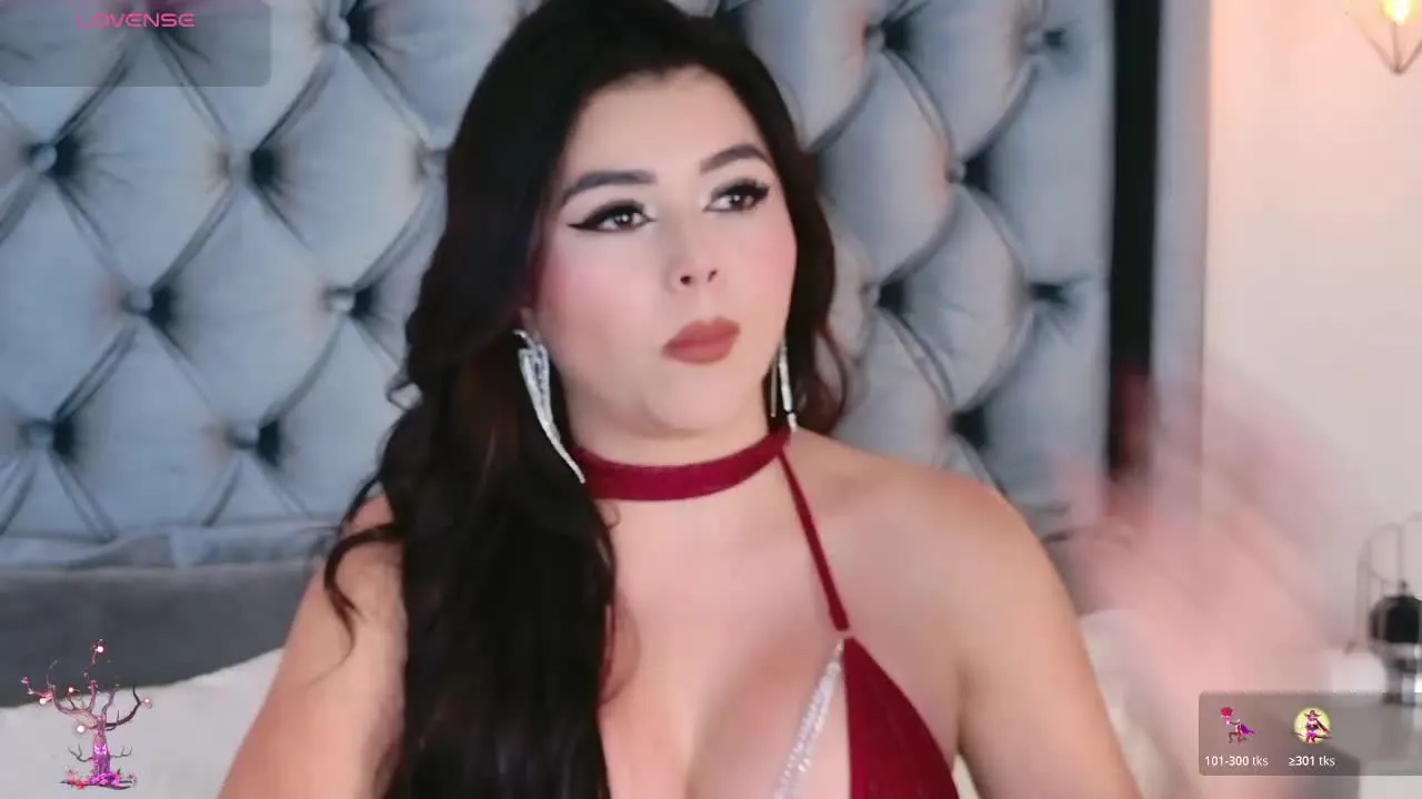 Offline AmyCanfiel on Streamray