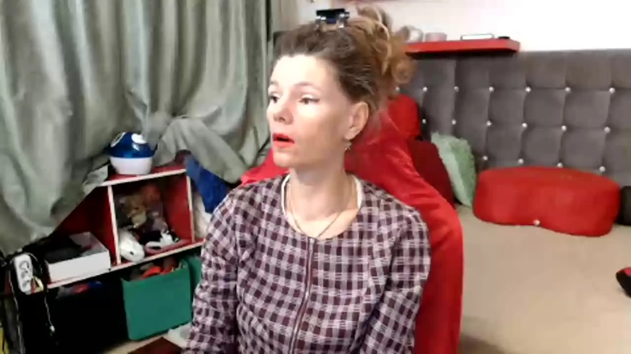 Offline Gilia8 on Streamray