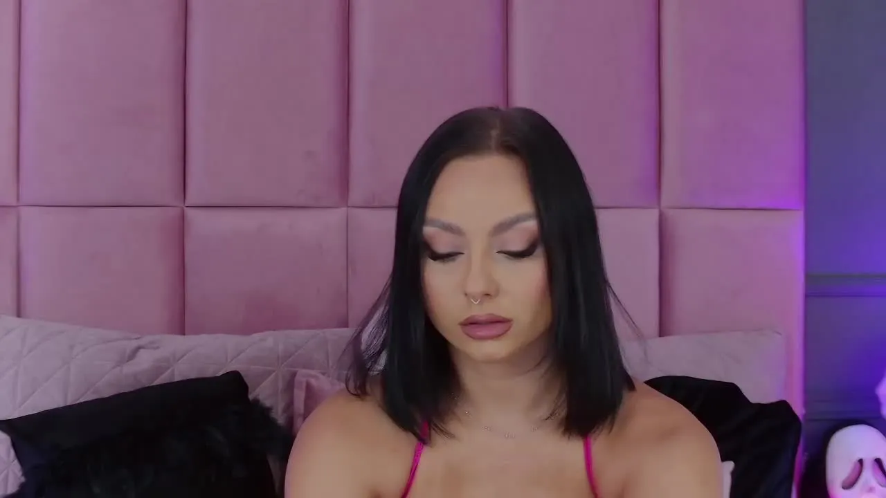 KarlaBeneet on Streamray