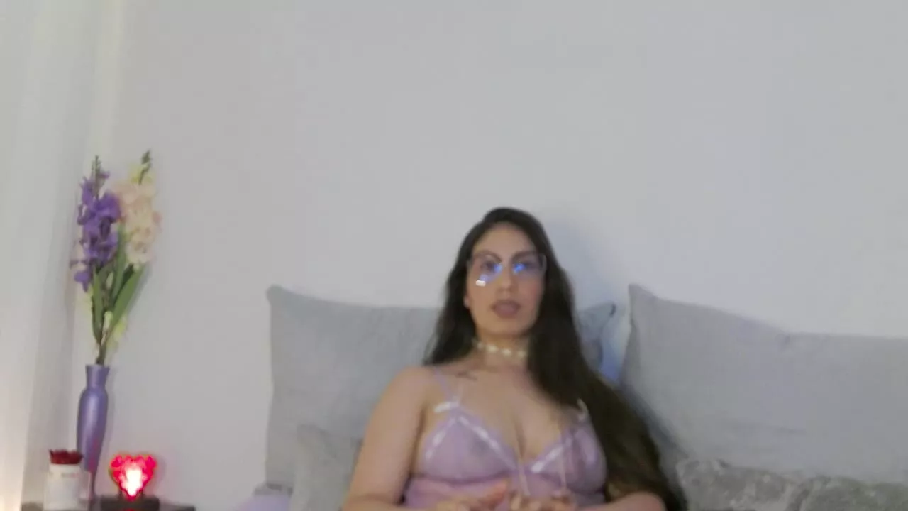 Offline KatyBellaDonna on Streamray