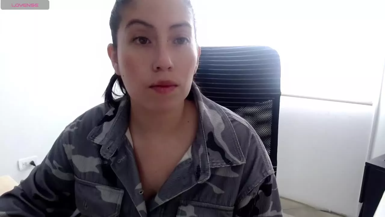 Offline KatyBellaDonna on Streamray