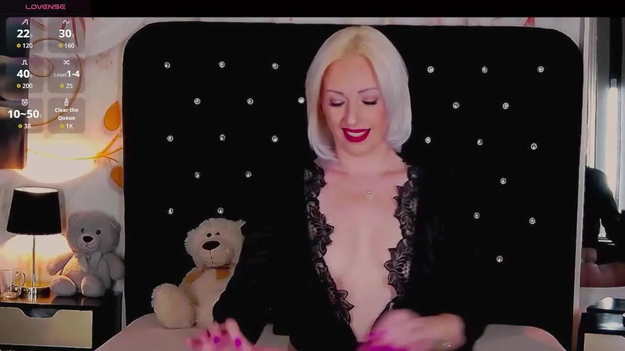 OliviaShaw on Streamray