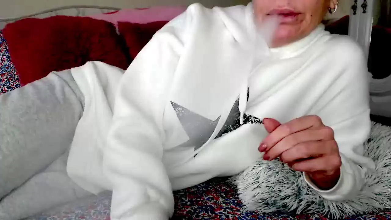 Yes_Maam on Streamray