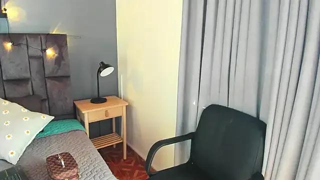 AbbyWathson on StripChat