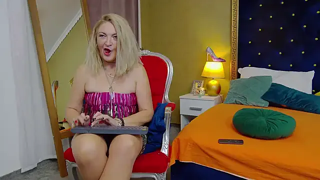 Freechat Allura_Jenson on StripChat