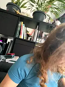 AnnikaRose on StripChat