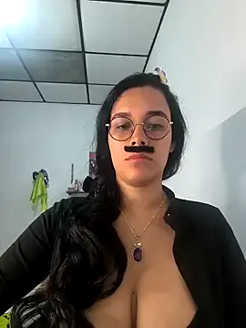 Annya-sweet on StripChat 