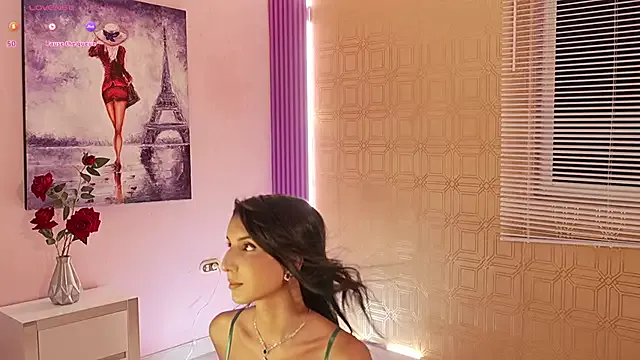 Bella19_ on StripChat 