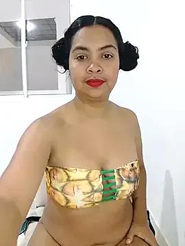 Brendabluee from StripChat is Freechat