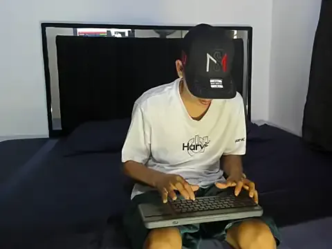 brian_sexlove — CREAMPIE Y SQUIRT