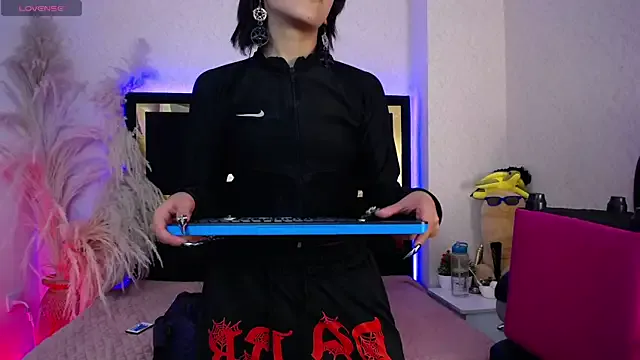 Freechat Bunny_O on StripChat