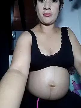 CamilaHeisel from StripChat is Freechat