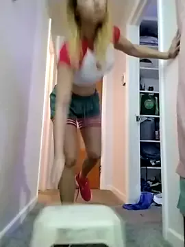 cammyquart on StripChat 