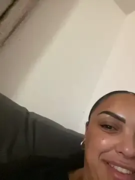 CaramelCarmenxox on StripChat