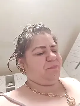 Freechat cindybbwsquirt on StripChat