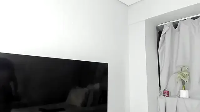 ConnieSmall24 on StripChat 