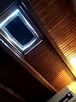 Freechat CurlyElisa on StripChat