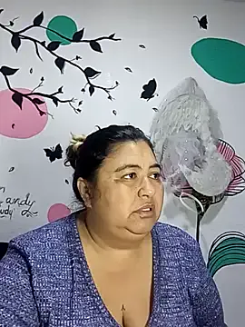 StripChat curvy_diva_ is Freechat curvy_diva_ — I play and spit on my big tits