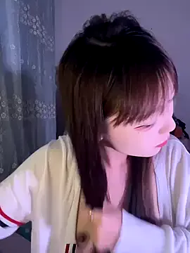 Freechat D-033 on StripChat