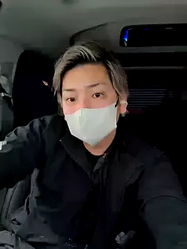 da--------i on StripChat 