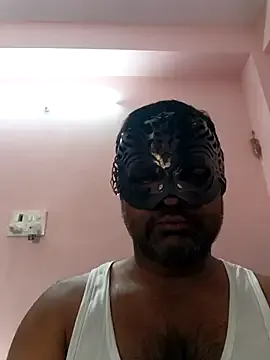 desilivecouple's avatar