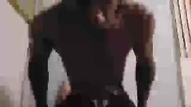 DrDickemDown88 on StripChat 