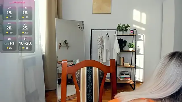 FaaBinaa on StripChat 