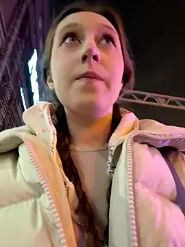 FroggyAnna — happy to see u Anna