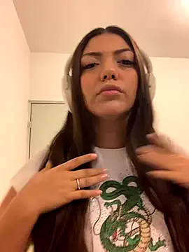 Freechat georgina_sexxii on StripChat