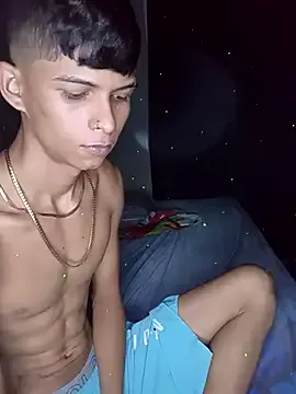 Freechat God_Eros_23cm on StripChat