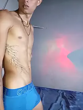 Freechat God_Eros_23cm on StripChat