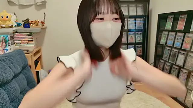 Group HIKARI_x0 on StripChat