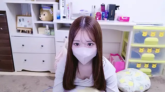 Hinahina_0111 — Group on StripChat