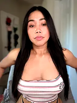 Freechat JazzieXo on StripChat