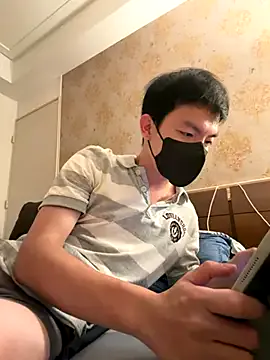 kaikai1335 — Freechat on StripChat