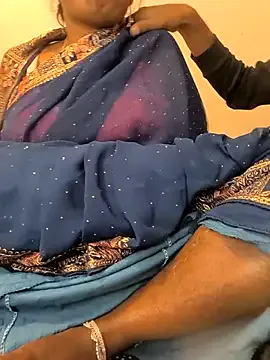 Kissing_Couple on StripChat 