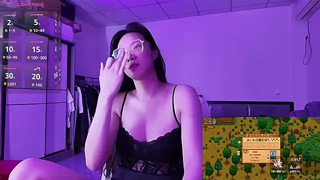 Freechat Linbaibai on StripChat