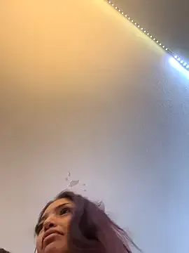 Freechat maj0lie on StripChat