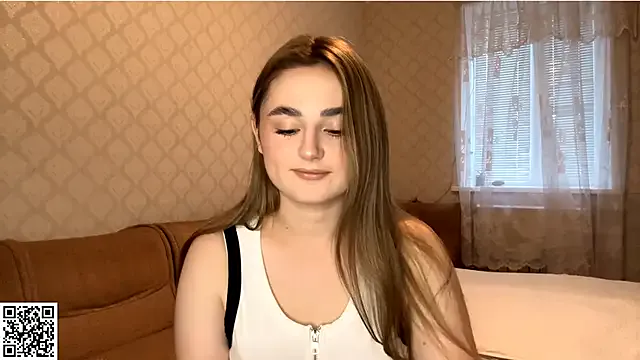 StripChat MandyBryson is Freechat MandyBryson — Blow kisses to everyone